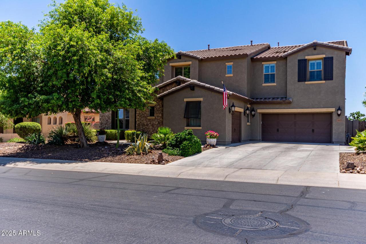 19427 W Colter St., Litchfield Park, AZ 85340