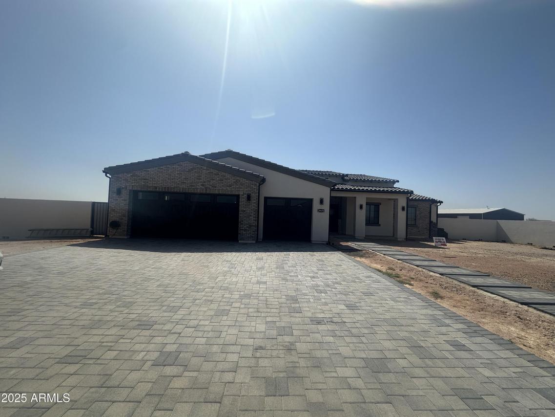 29476 N Wolfe Tr., Florence, AZ 85132