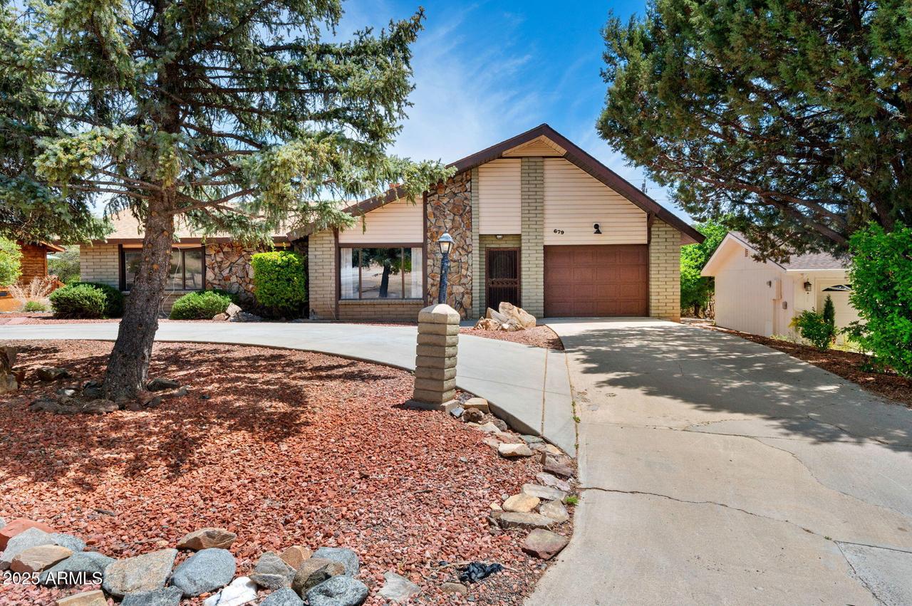 679 Tawa Ct., Prescott, AZ 86301