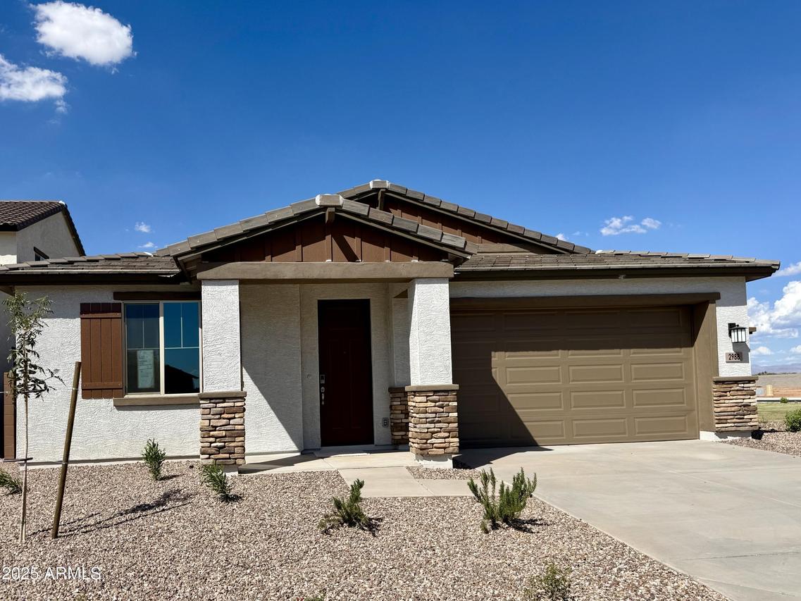 2988 E Mecklenburg Way, San Tan Valley, AZ 85143