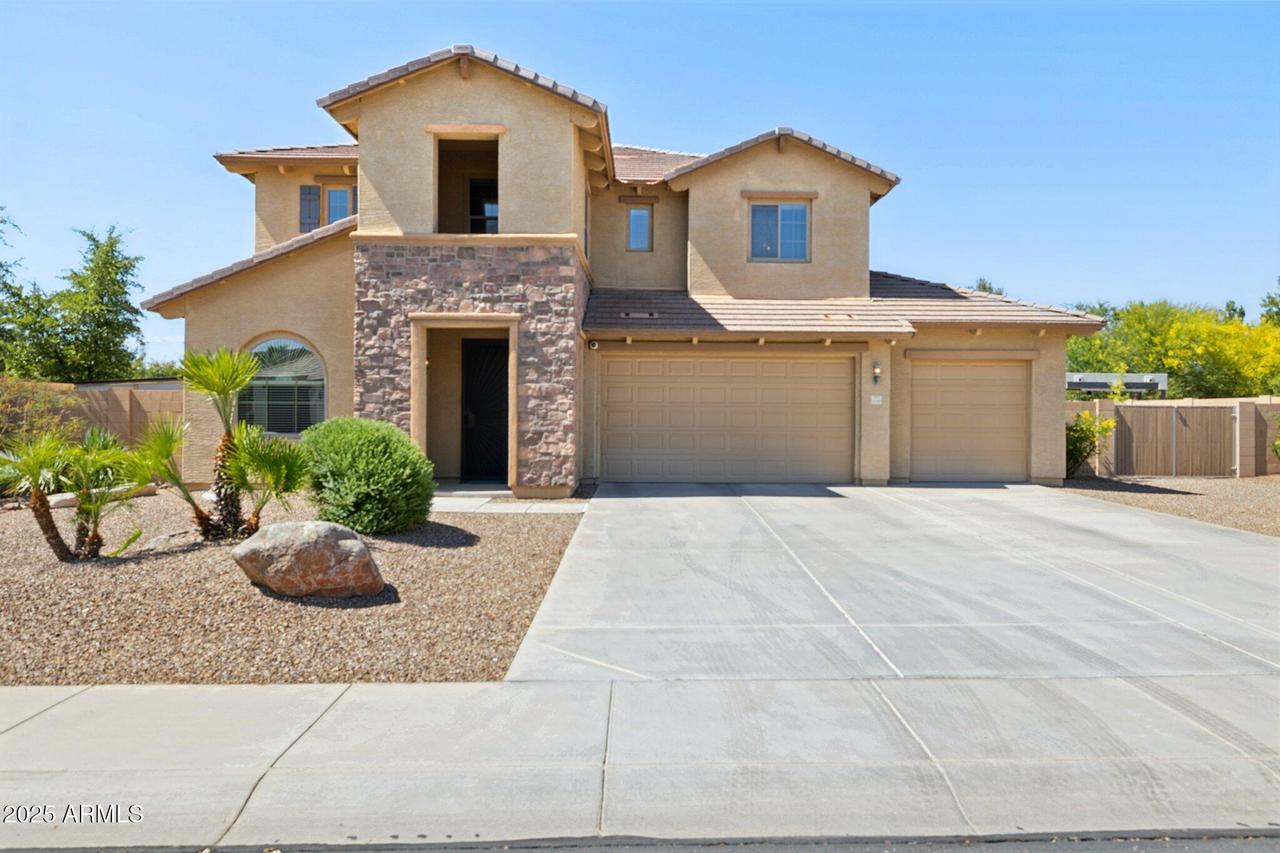 11048 E Quintana Ave., Mesa, AZ 85212