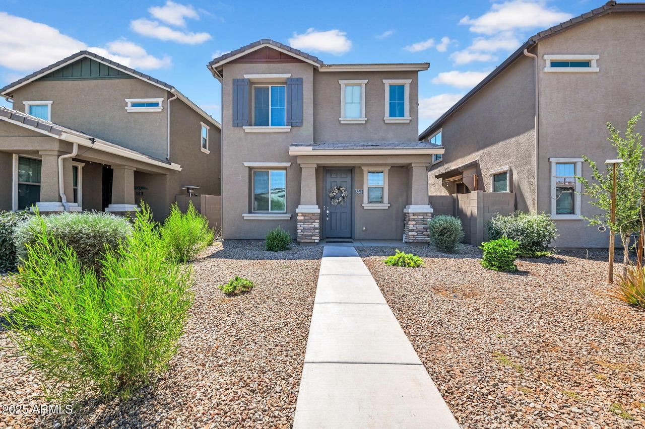 5741 W Warner St., Phoenix, AZ 85043