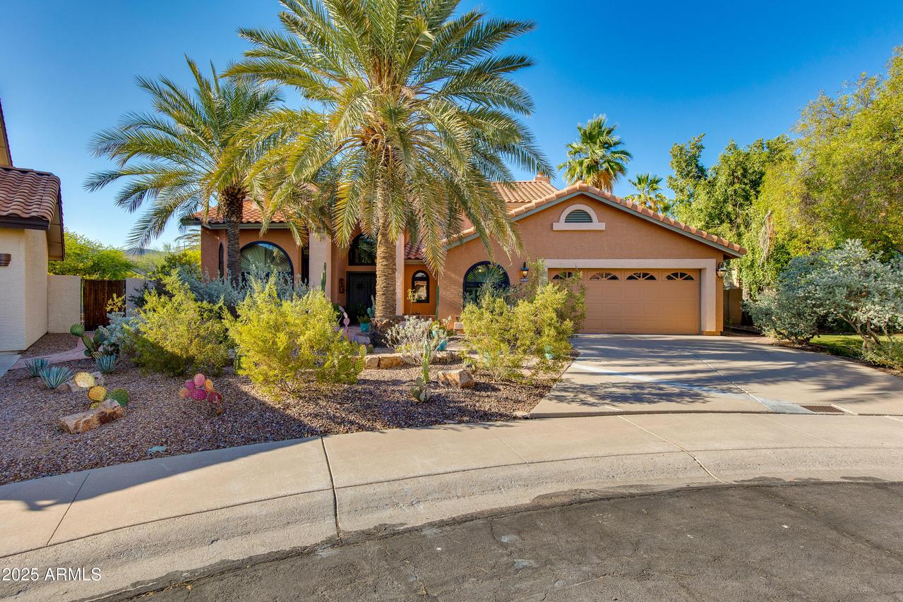 3416 E Squawbush Pl., Phoenix, AZ 85044