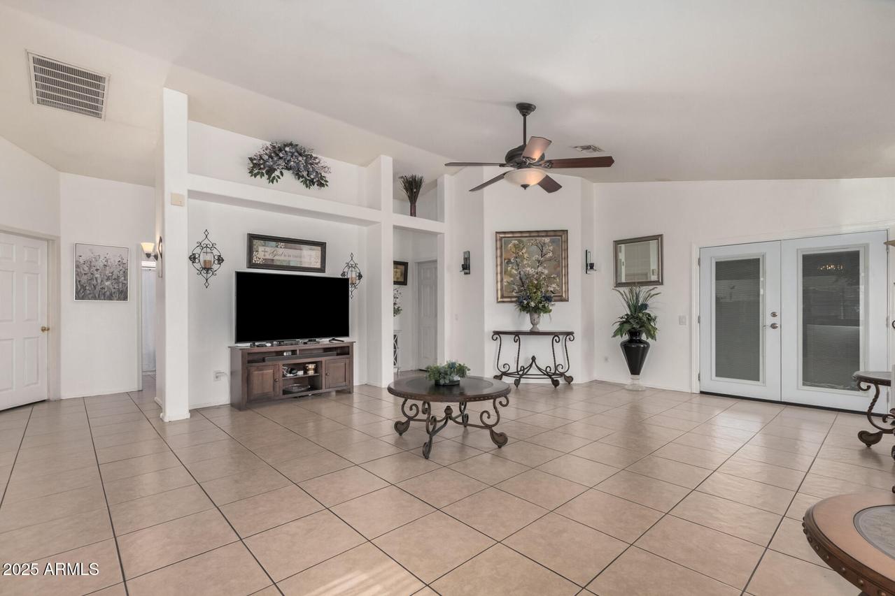 10465 W Windsor Blvd., Glendale, AZ 85307
