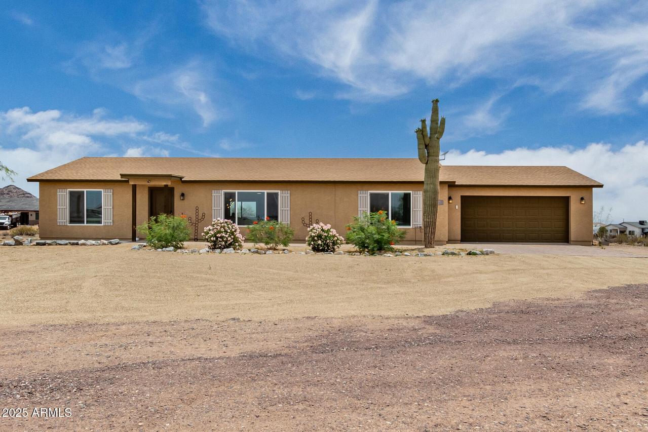 16415 W Oyer Ln., Surprise, AZ 85387