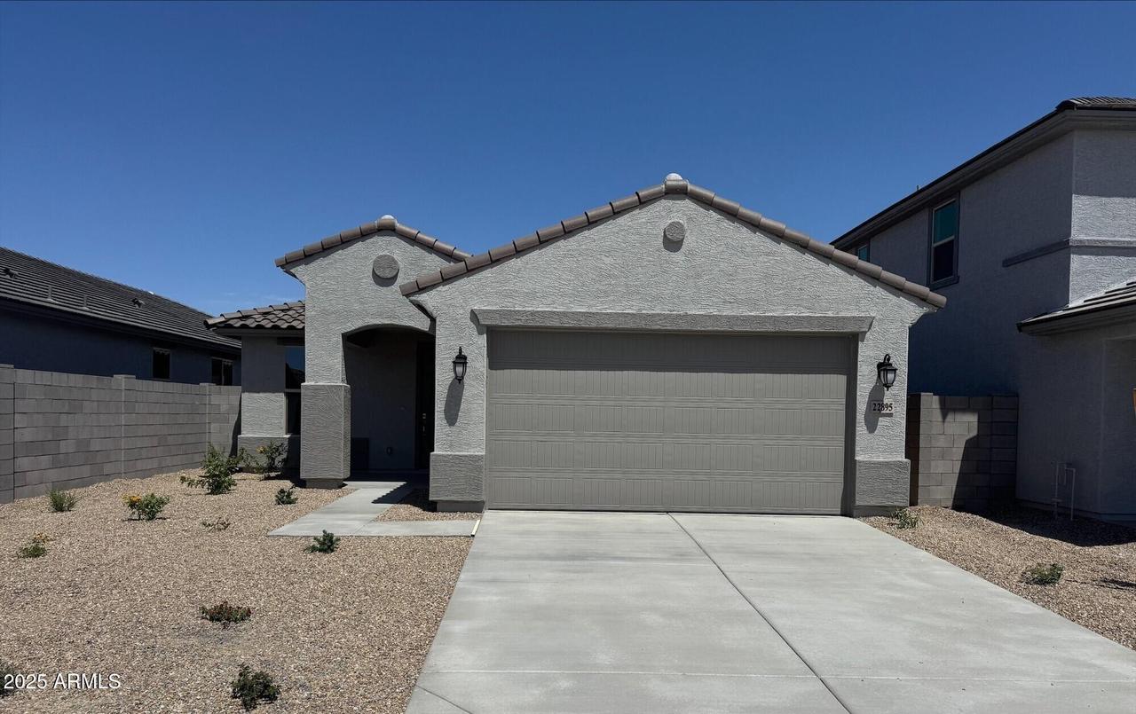 22895 N 183rd Dr., Surprise, AZ 85387