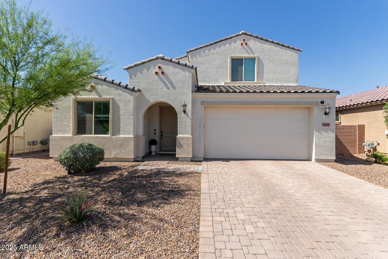 5330 W Thresher Way, Laveen, AZ 85339