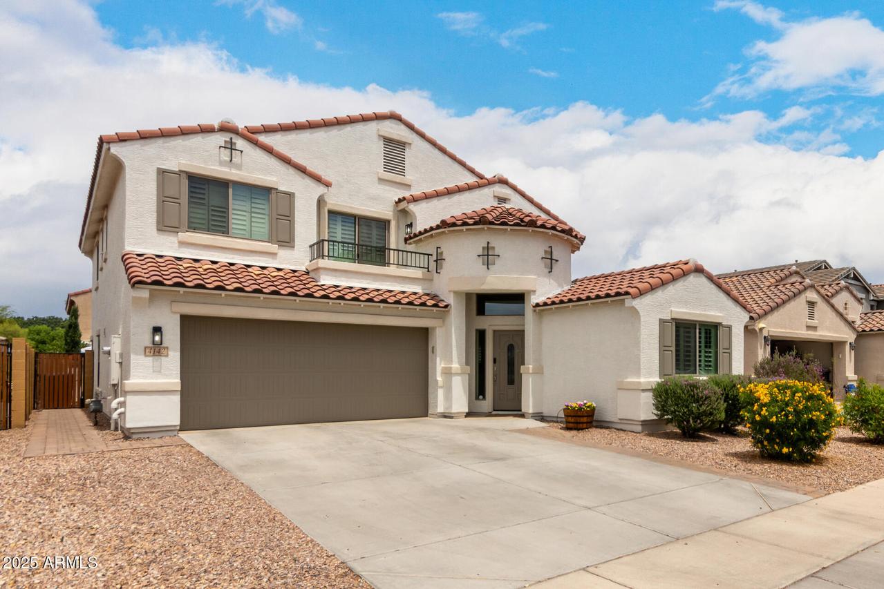 4142 E Sandy Way, Gilbert, AZ 85297