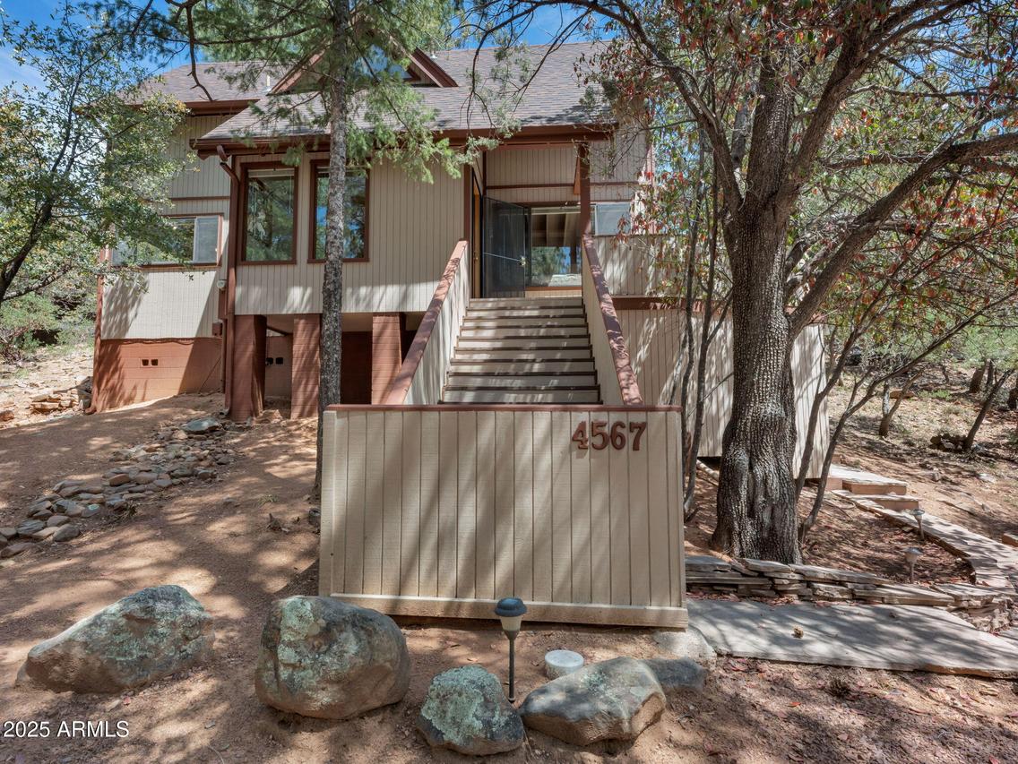4567 N Juniper Ln., Pine, AZ 85544