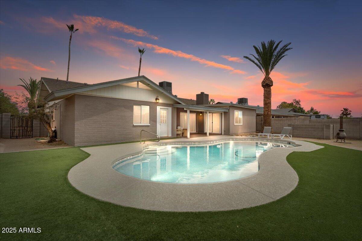 1036 S 75th St., Mesa, AZ 85208