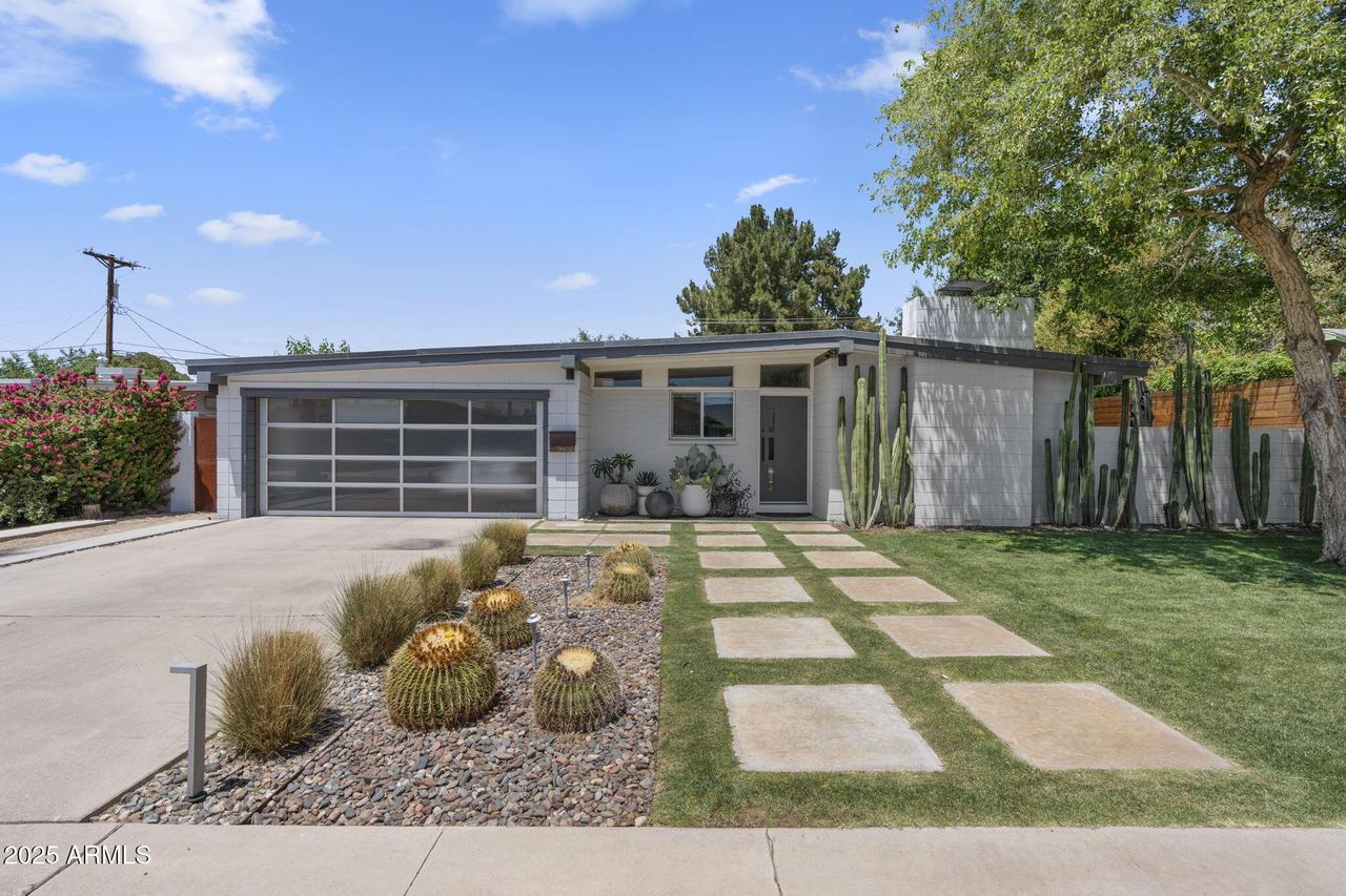 3402 E Sells Dr., Phoenix, AZ 85018