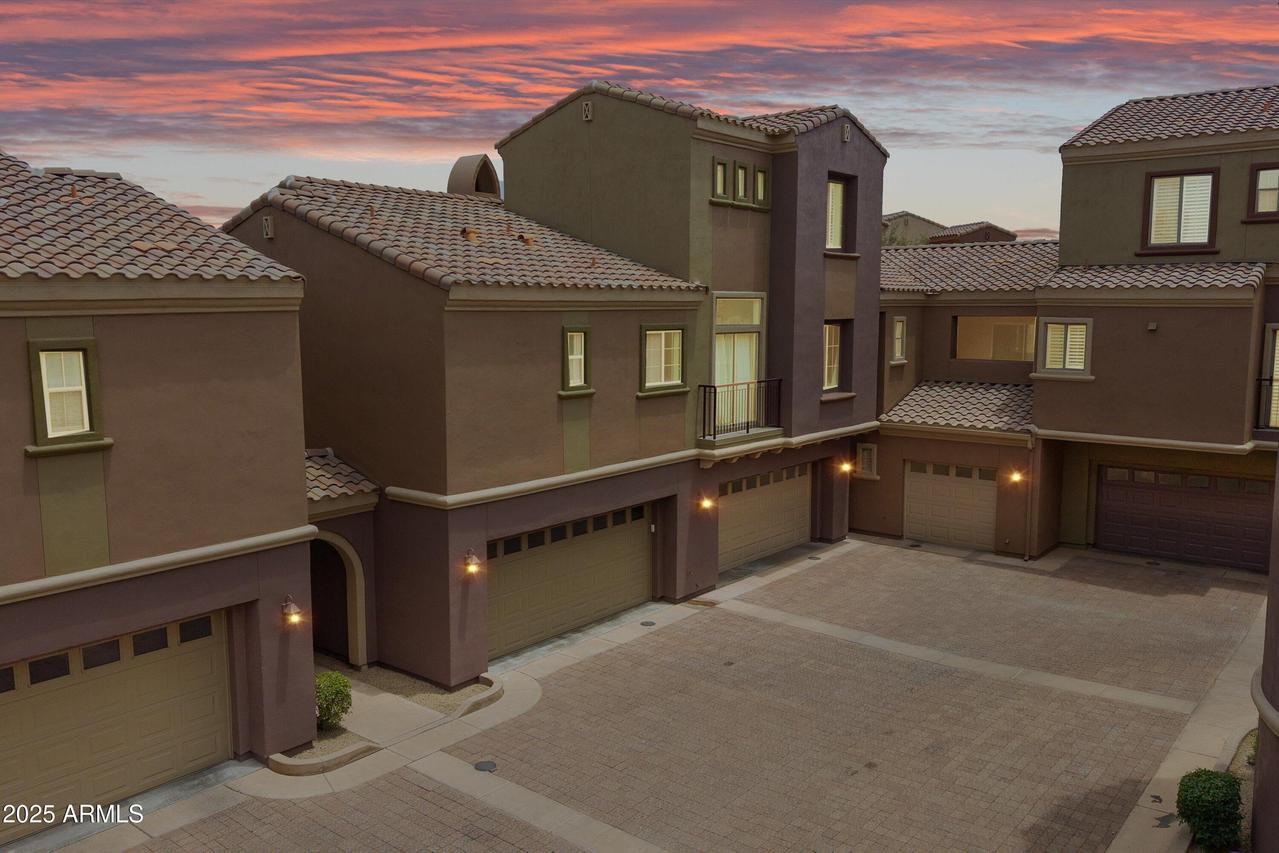 3935 E Rough Rider Rd. #1033, Phoenix, AZ 85050