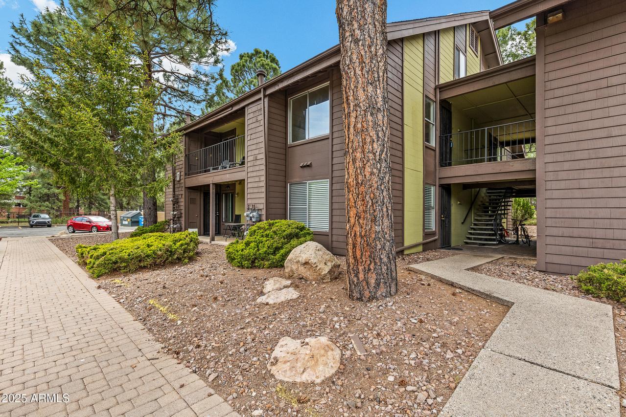 1200 S Riordan Ranch St. #134, Flagstaff, AZ 86001