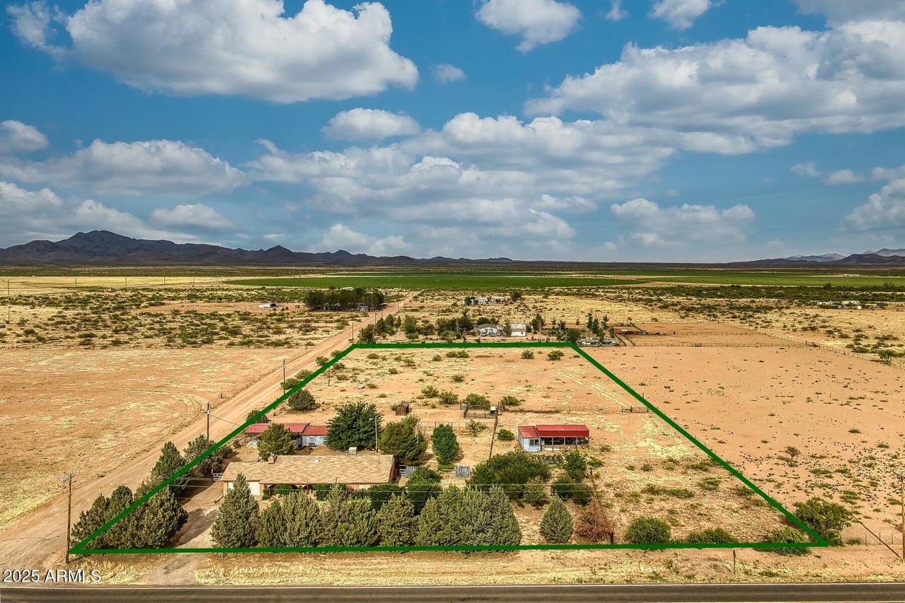 11870 N Fort Grant Rd., Willcox, AZ 85643