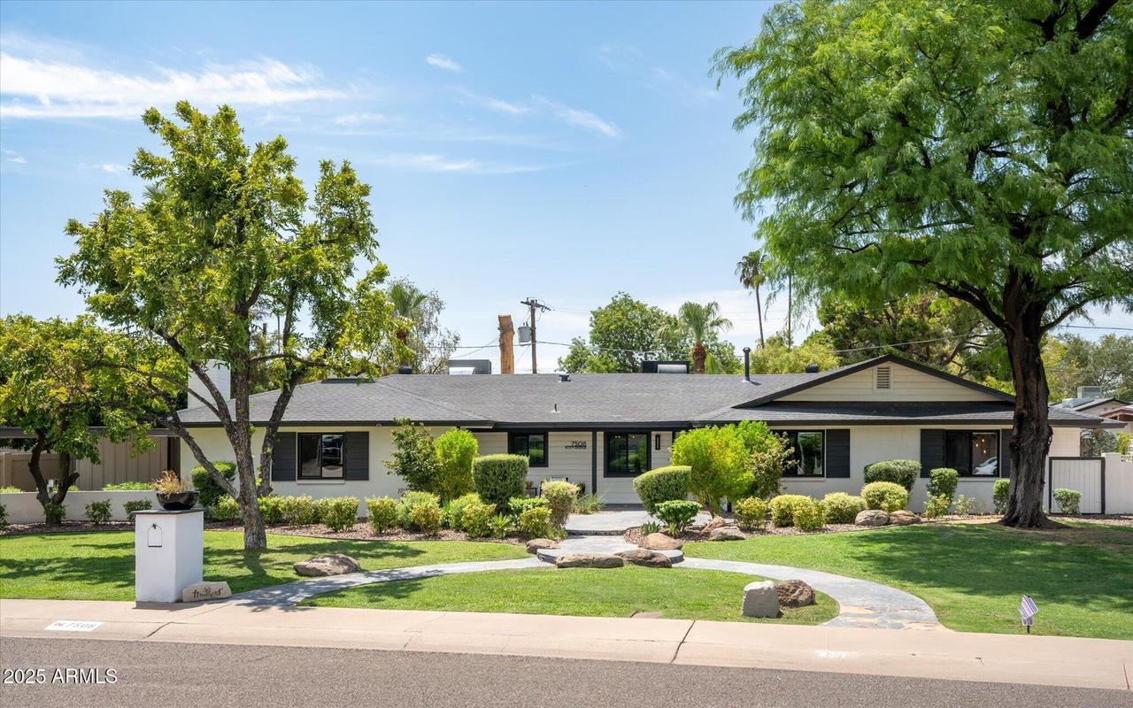 7508 N 13th Ave., Phoenix, AZ 85021