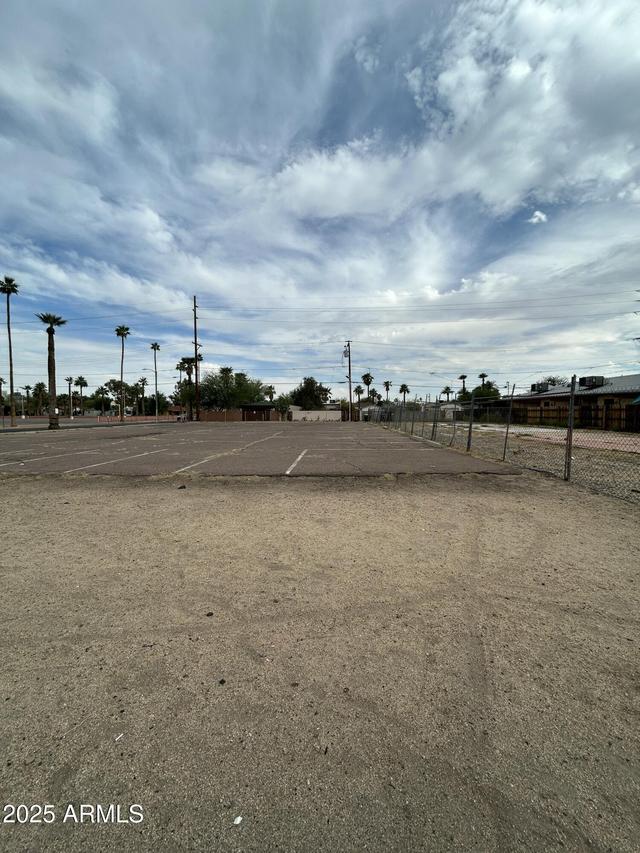 1605 W Mcdowell Rd. #2, Phoenix, AZ 85007