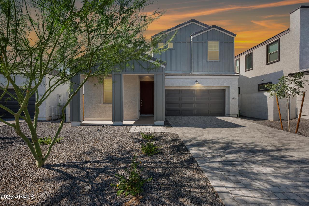 2326 E Levi Dr., Phoenix, AZ 85040