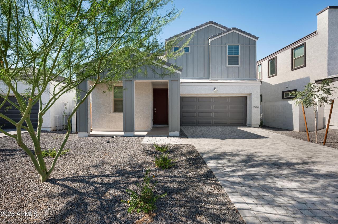 2326 E Levi Dr., Phoenix, AZ 85040
