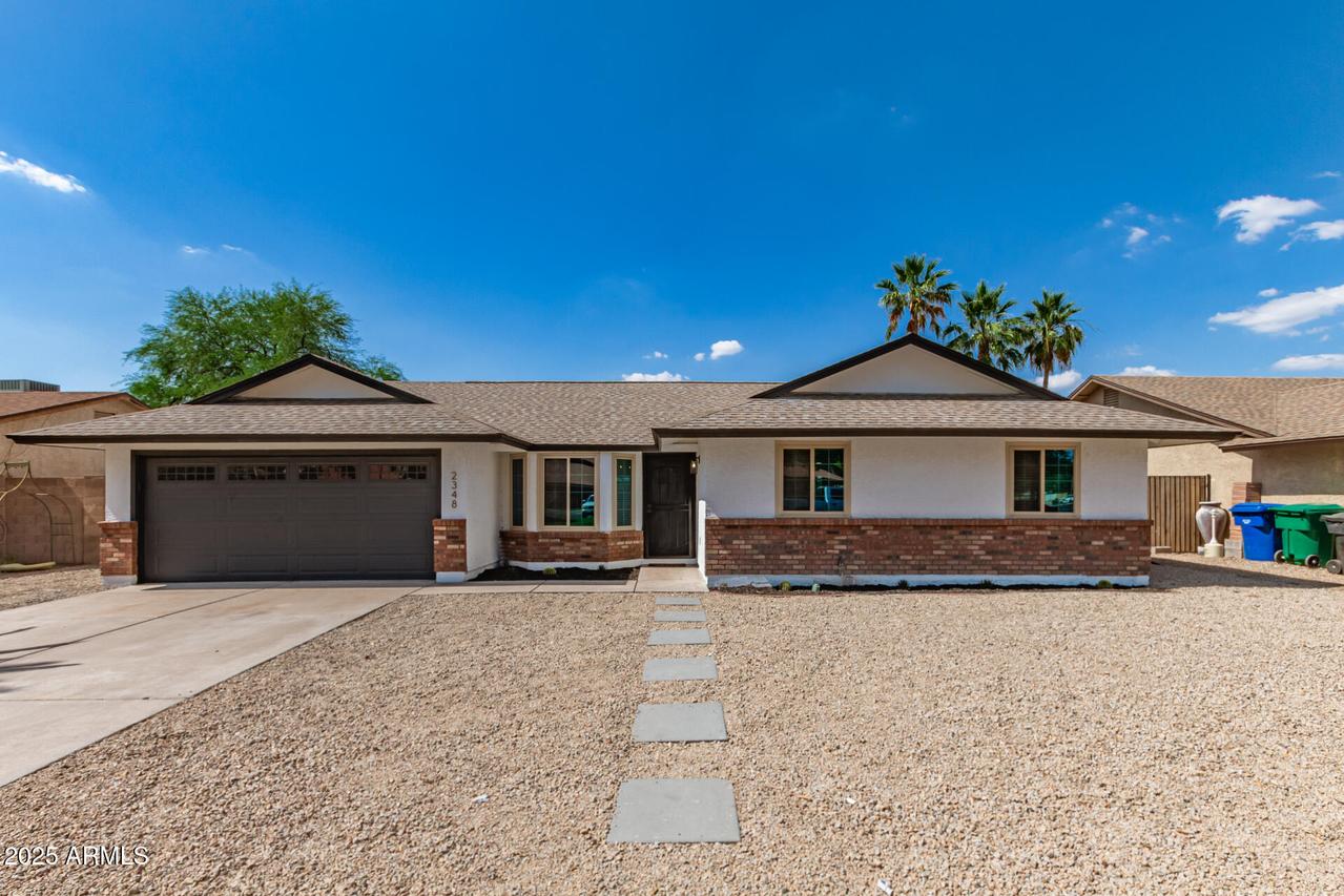 2348 E Diamond Ave., Mesa, AZ 85204