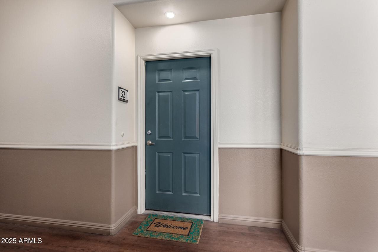 9820 N Central Ave. #321, Phoenix, AZ 85020