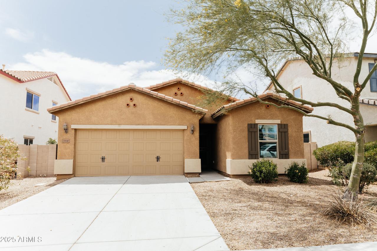 25640 N 108th Dr., Peoria, AZ 85383