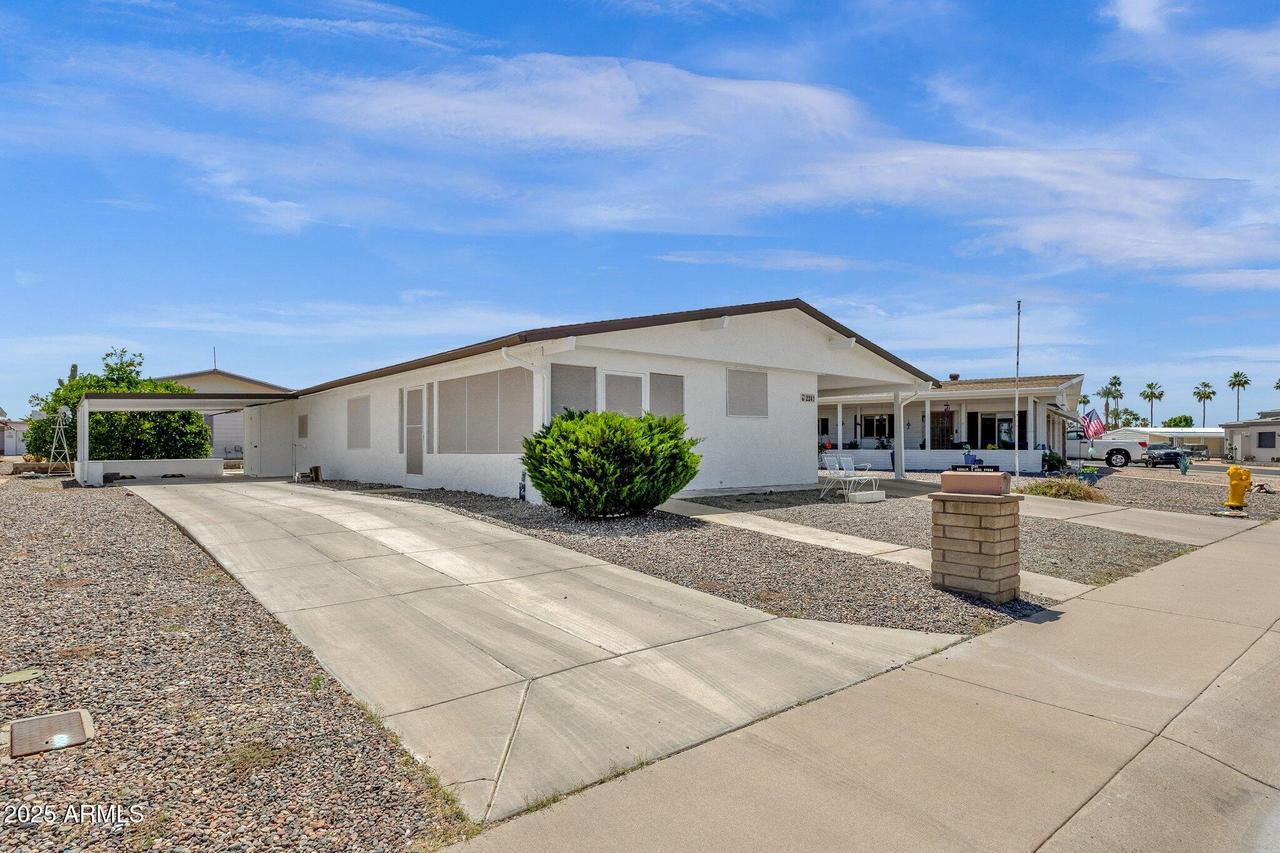 2241 N Nicklaus Dr., Mesa, AZ 85215