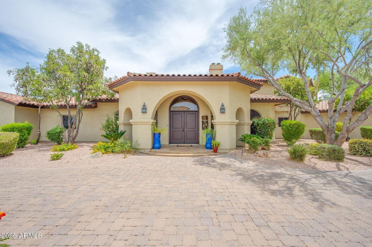 700 N Dobson Rd. #34, Chandler, AZ 85224