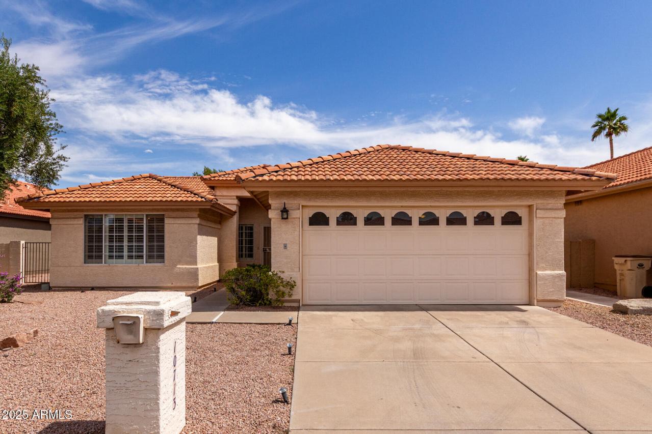 10713 E Voax Dr., Sun Lakes, AZ 85248