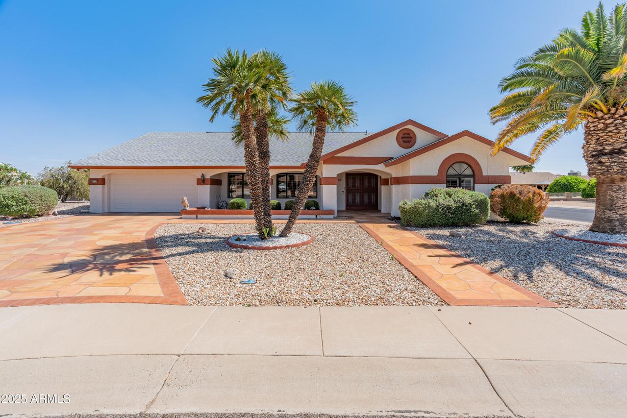 21219 N 123rd Dr., Sun City West, AZ 85375