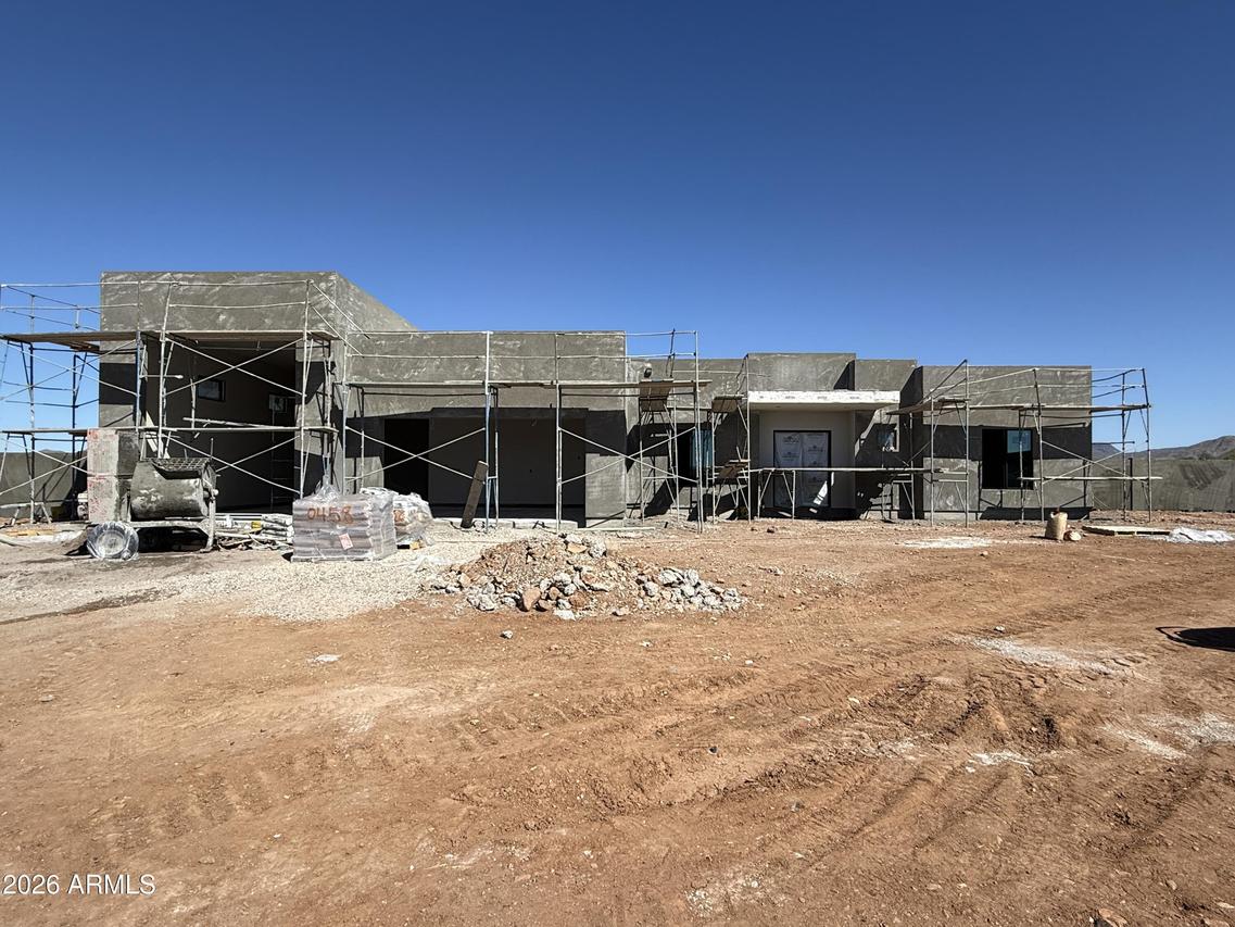 1850 E Creek Canyon Rd., Phoenix, AZ 85086