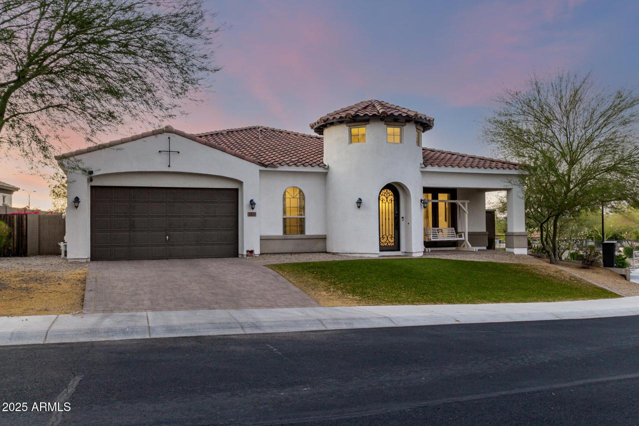 4254 E Valencia Dr., Phoenix, AZ 85042