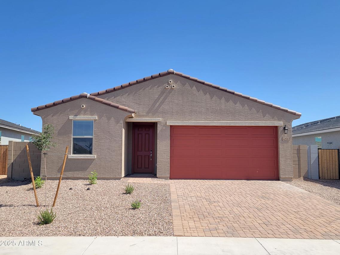4256 W Lisa Ln., San Tan Valley, AZ 85144
