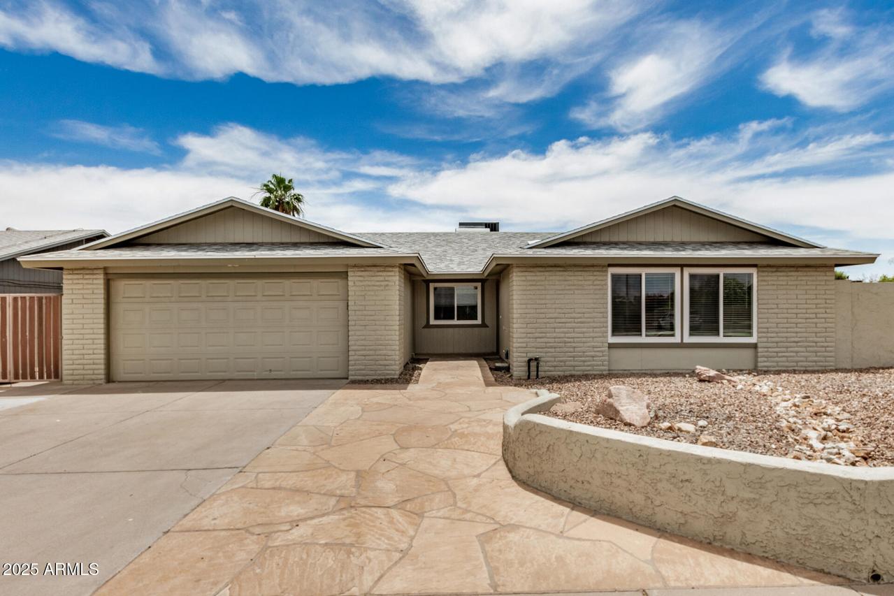 5101 E Toniko Dr., Phoenix, AZ 85044