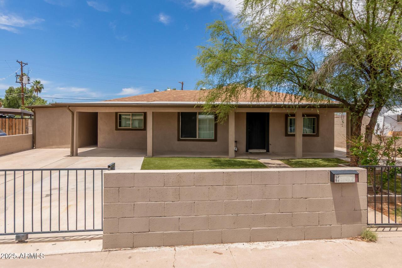 8542 N 30th Dr., Phoenix, AZ 85051