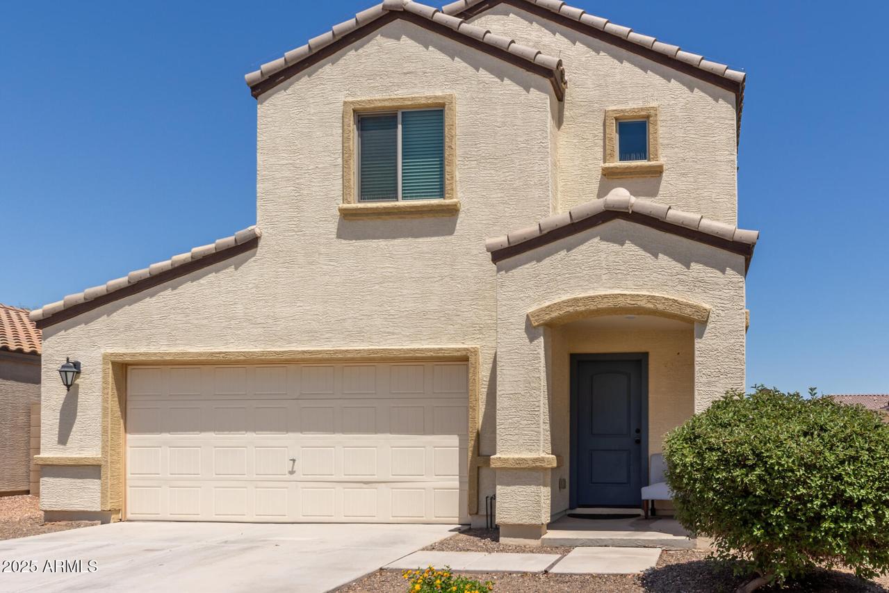 8577 S 253rd Dr., Buckeye, AZ 85326
