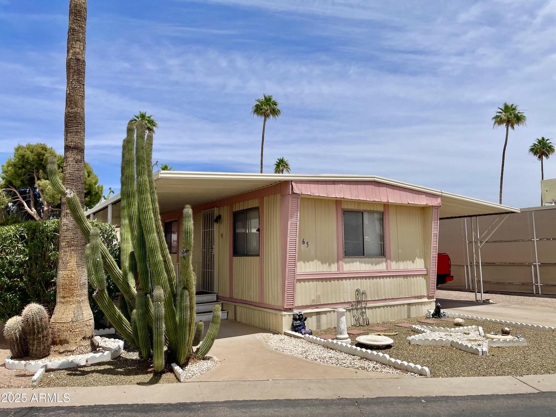 318 S Crismon Rd. #65, Mesa, AZ 85208