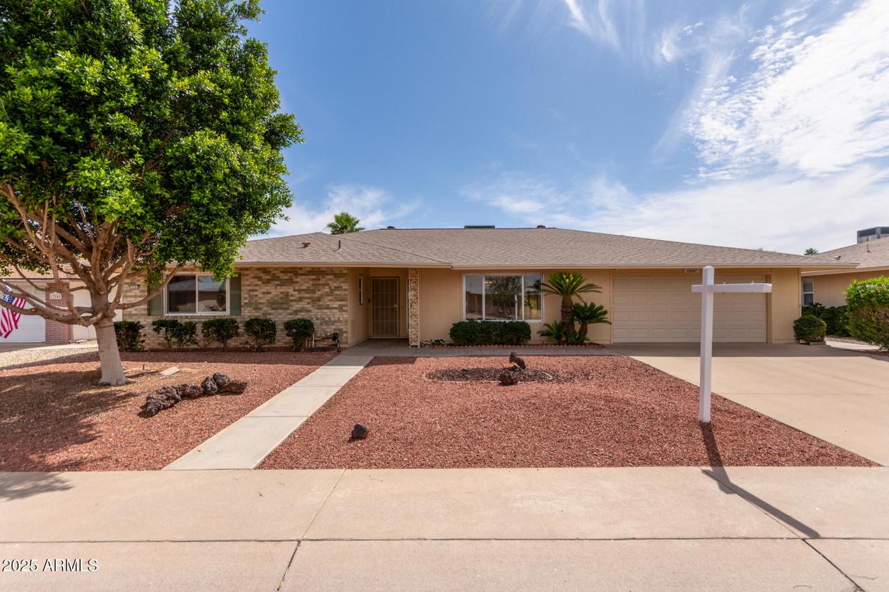13247 W Bellwood Dr., Sun City West, AZ 85375