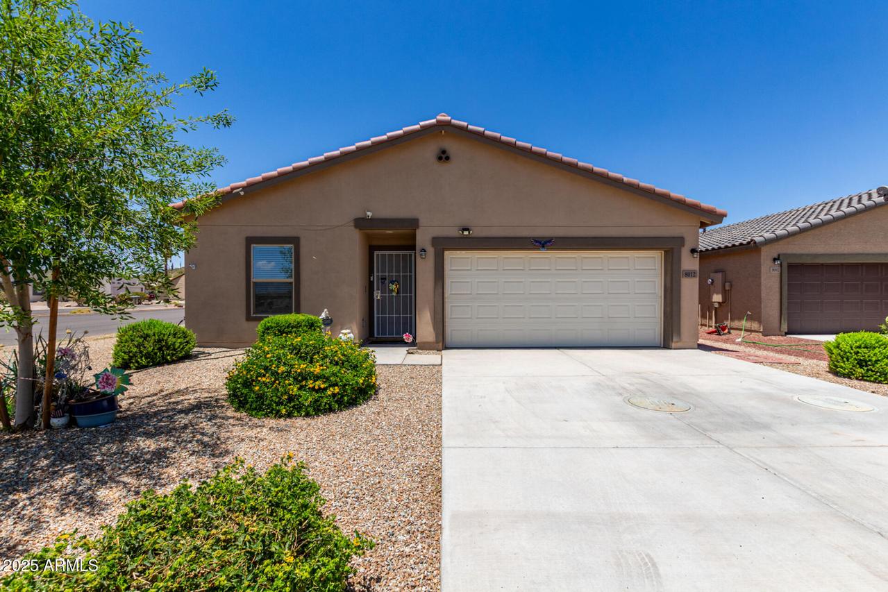 8012 S Magic Dr., Casa Grande, AZ 85193