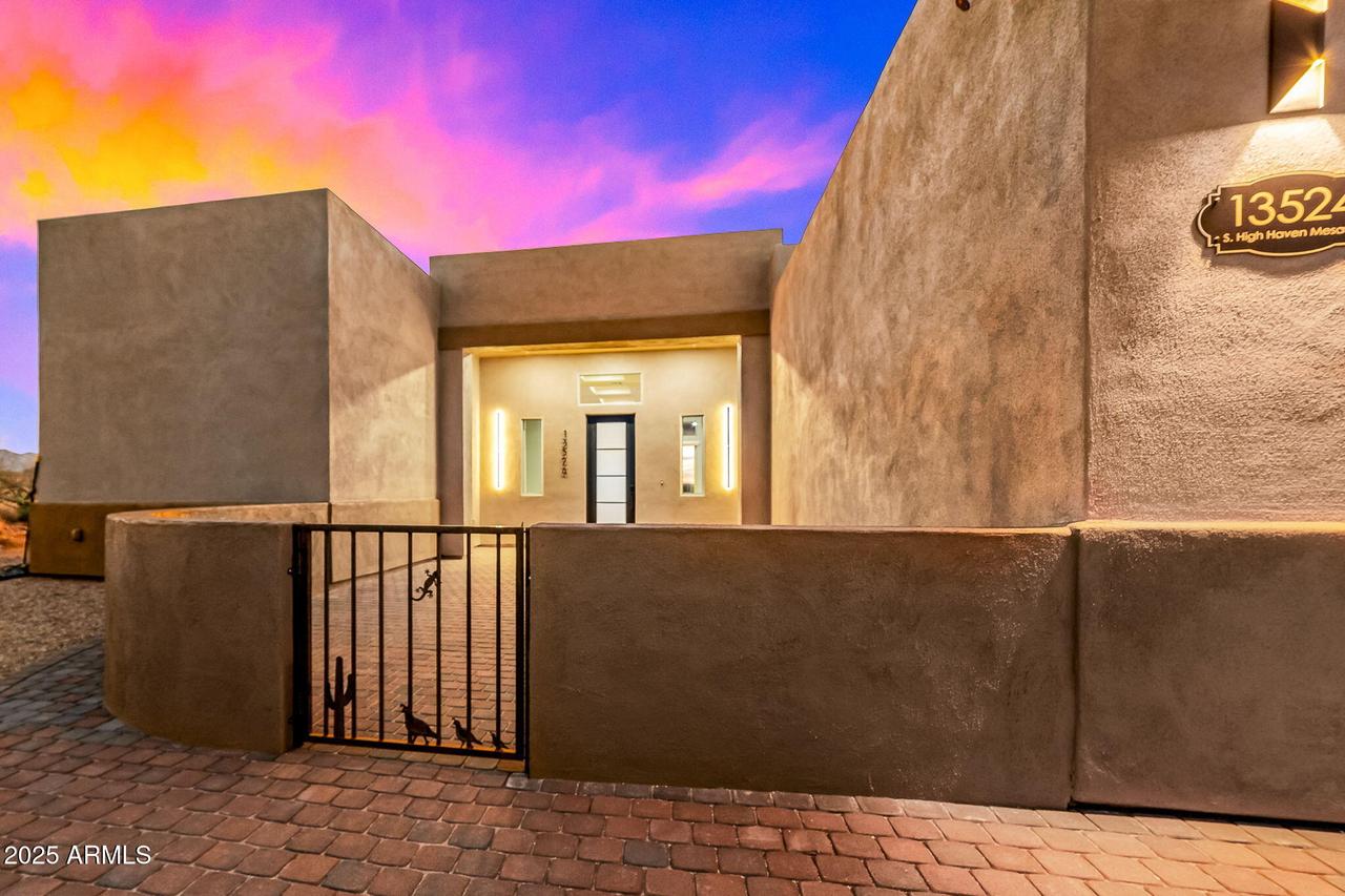 13524 S High Haven Mesa Pl., Vail, AZ 85641