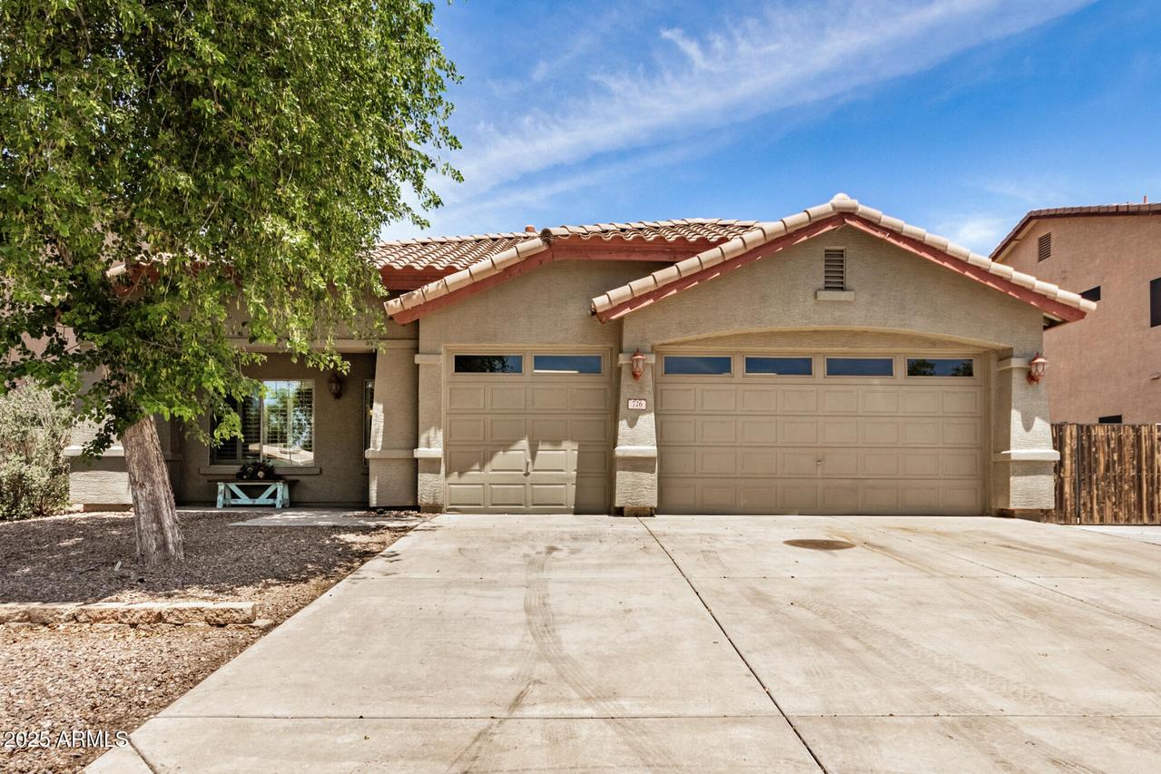 726 E Heather Dr., San Tan Valley, AZ 85140