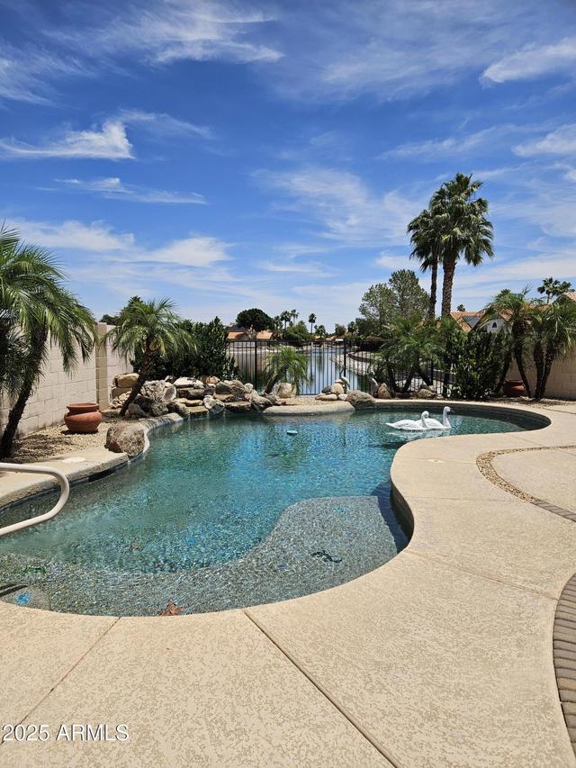 7724 W Topeka Dr., Glendale, AZ 85308