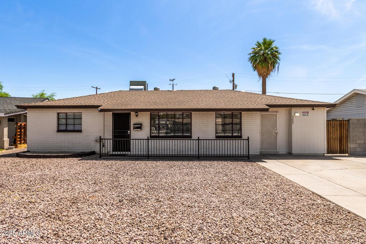5635 N 35th Dr., Phoenix, AZ 85019