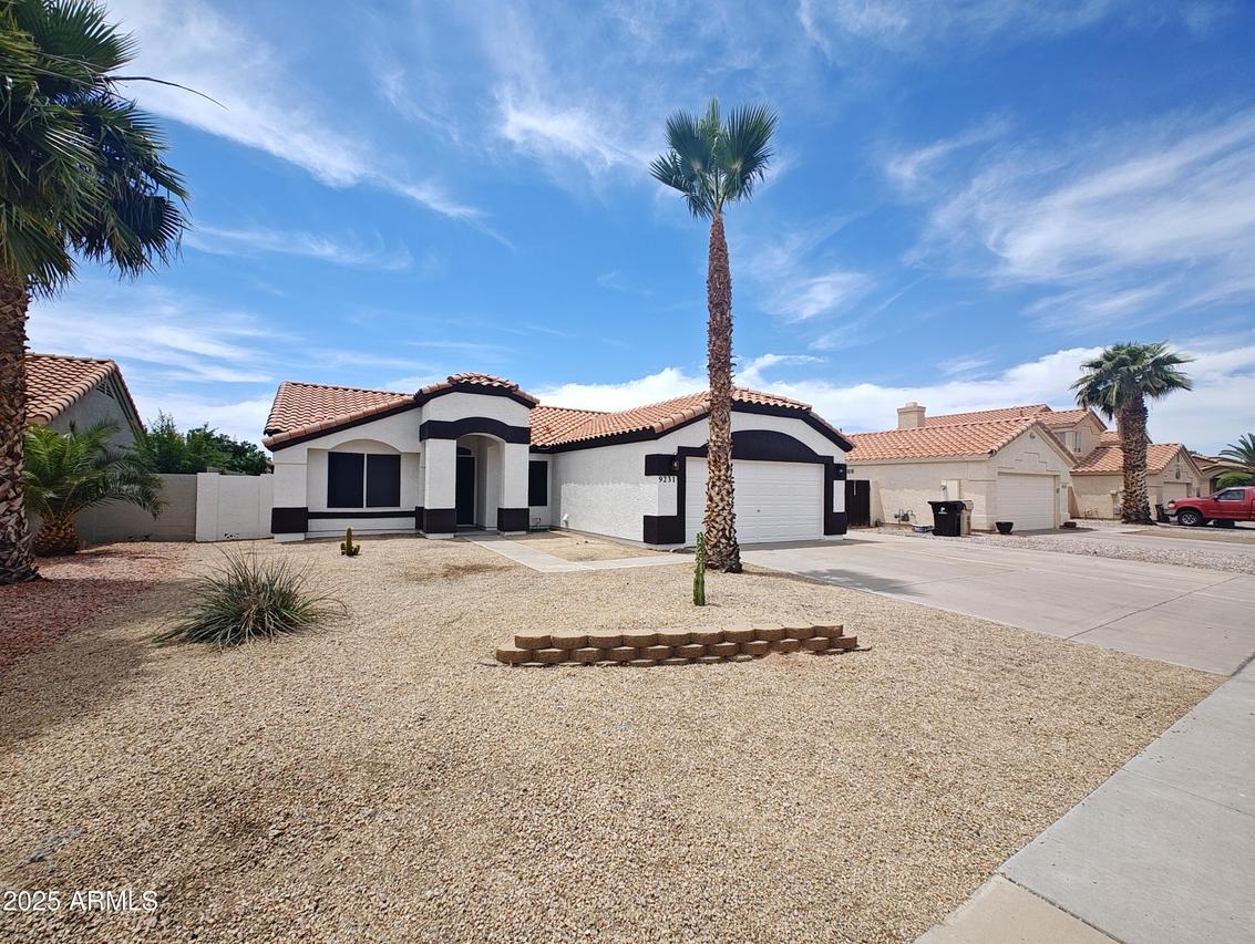 9231 W Grovers Ave., Peoria, AZ 85382