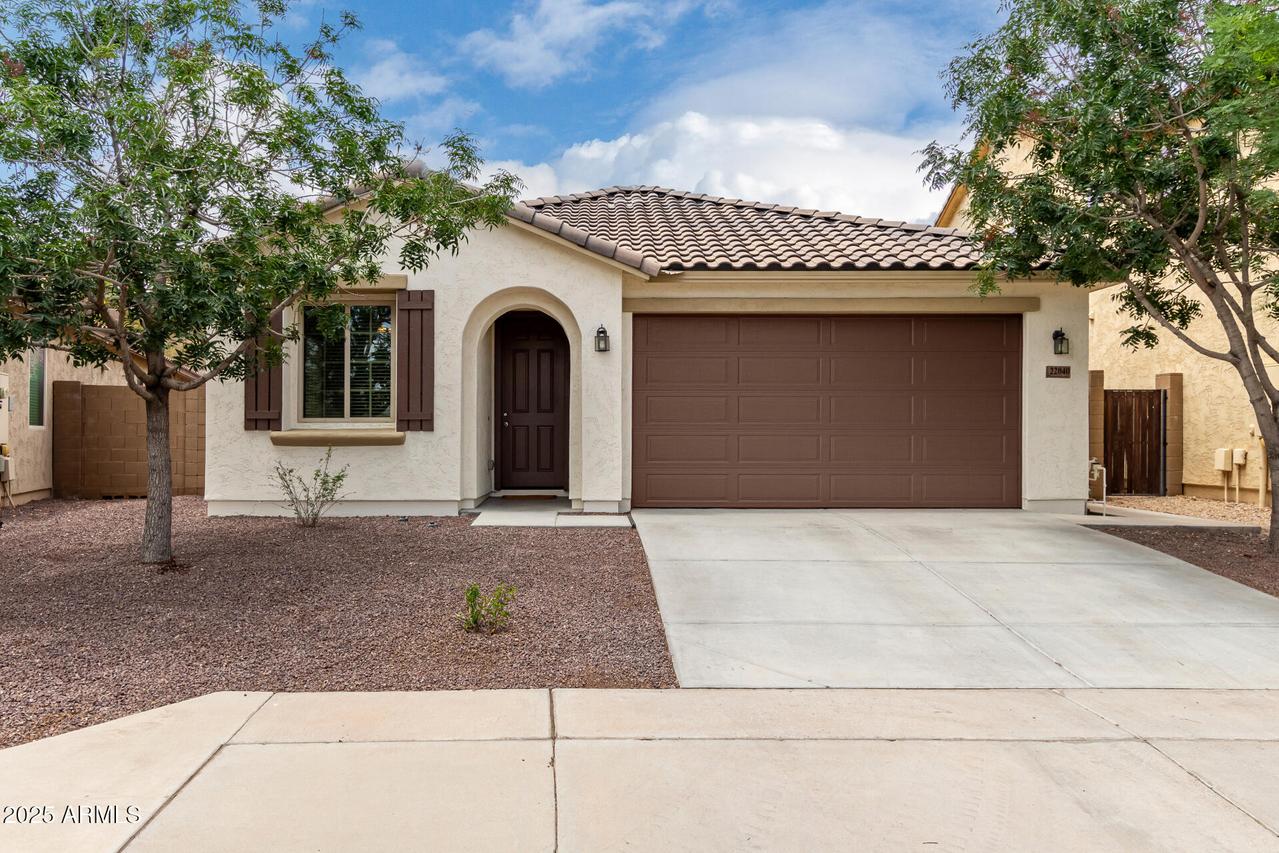 22040 N 119th Dr., Sun City, AZ 85373