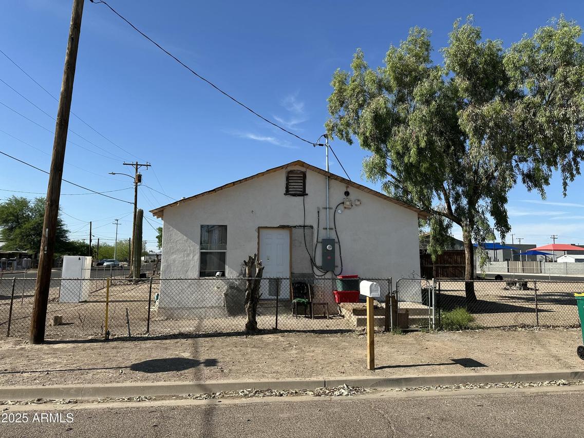 115 E 4th St., Eloy, AZ 85131