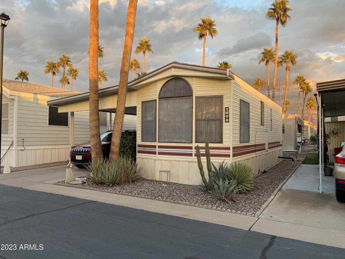 1098 S Shoshone Dr. #98, Apache Junction, AZ 85119