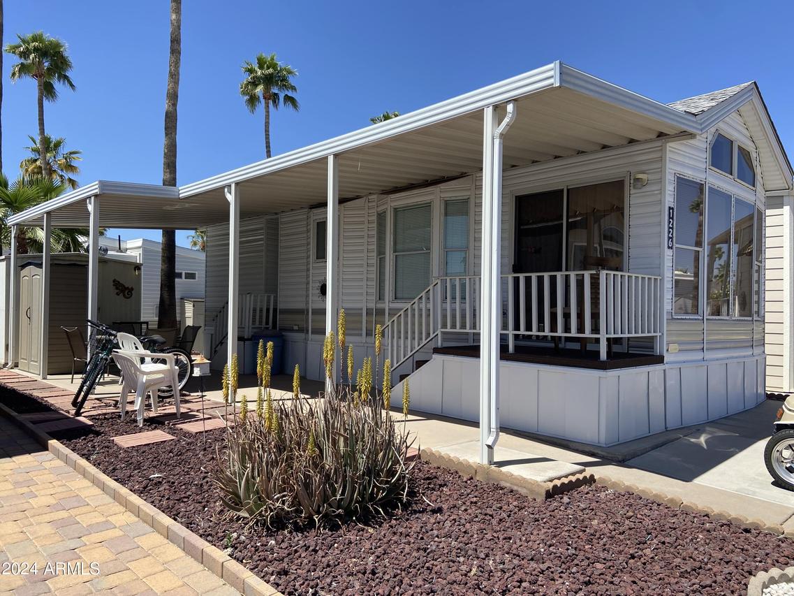 1226 S Seneca Dr., Apache Junction, AZ 85119
