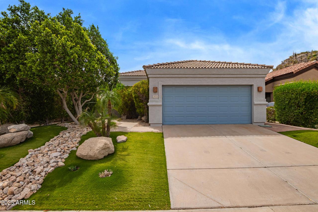 19606 N 23rd Way, Phoenix, AZ 85024