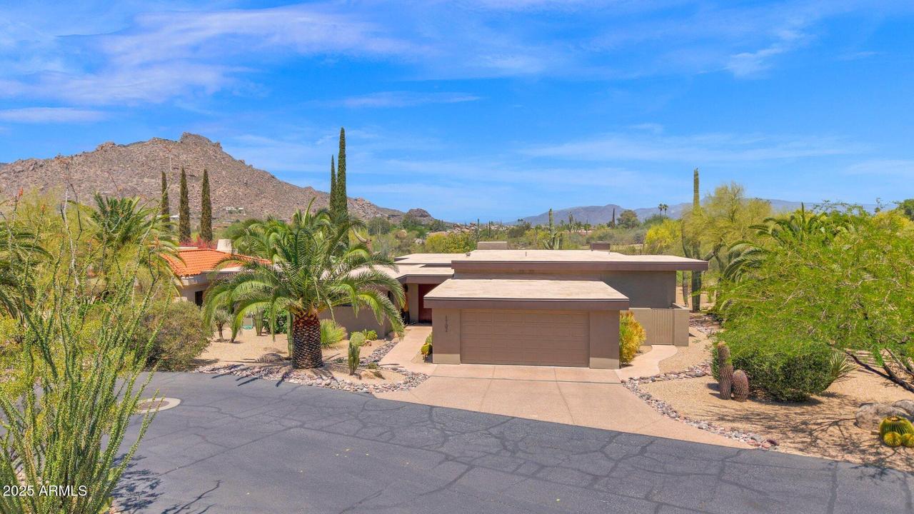 1702 E Staghorn Ln., Carefree, AZ 85377