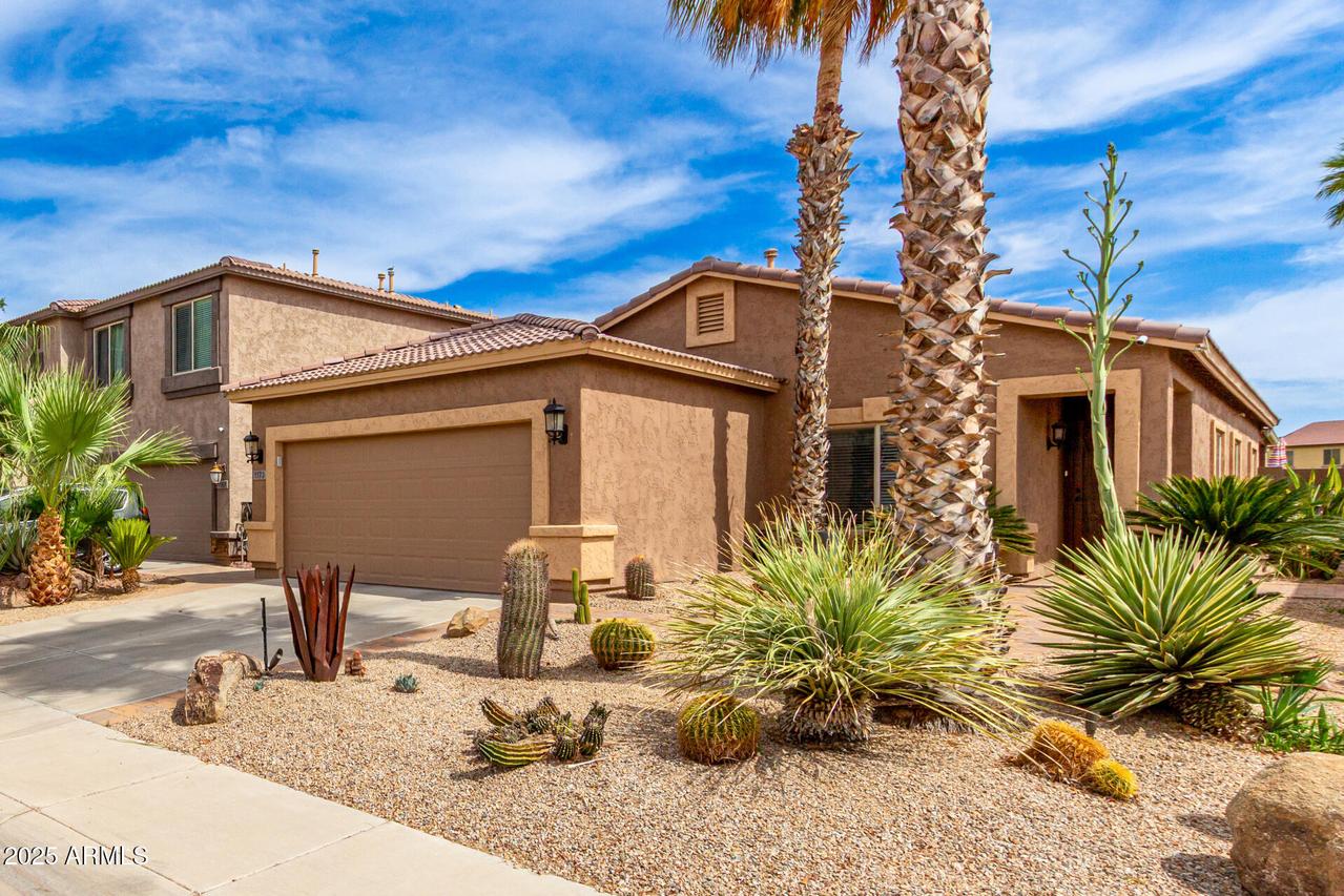 1173 E Daisy Way, San Tan Valley, AZ 85143